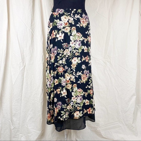 Vintage 90s Floral Romantic Flowers Silk High Rise Black Lined Midi Skirt - Picture 11 of 11